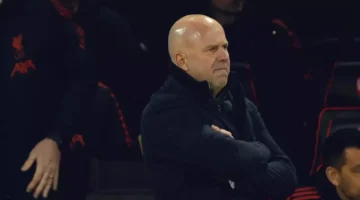 غضب سلوت.. ليفربول يواجه ظلم جدول المباريات أمام بورنموث
